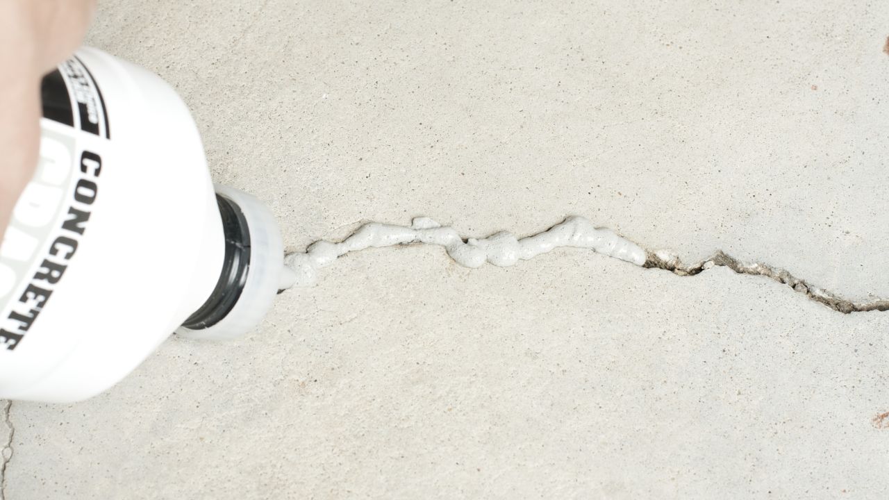 Concrete Hairline Crack Repair Epoxy in Miami, FL - Markone contractors