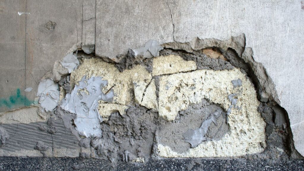 how to fix crumbling concrete wall